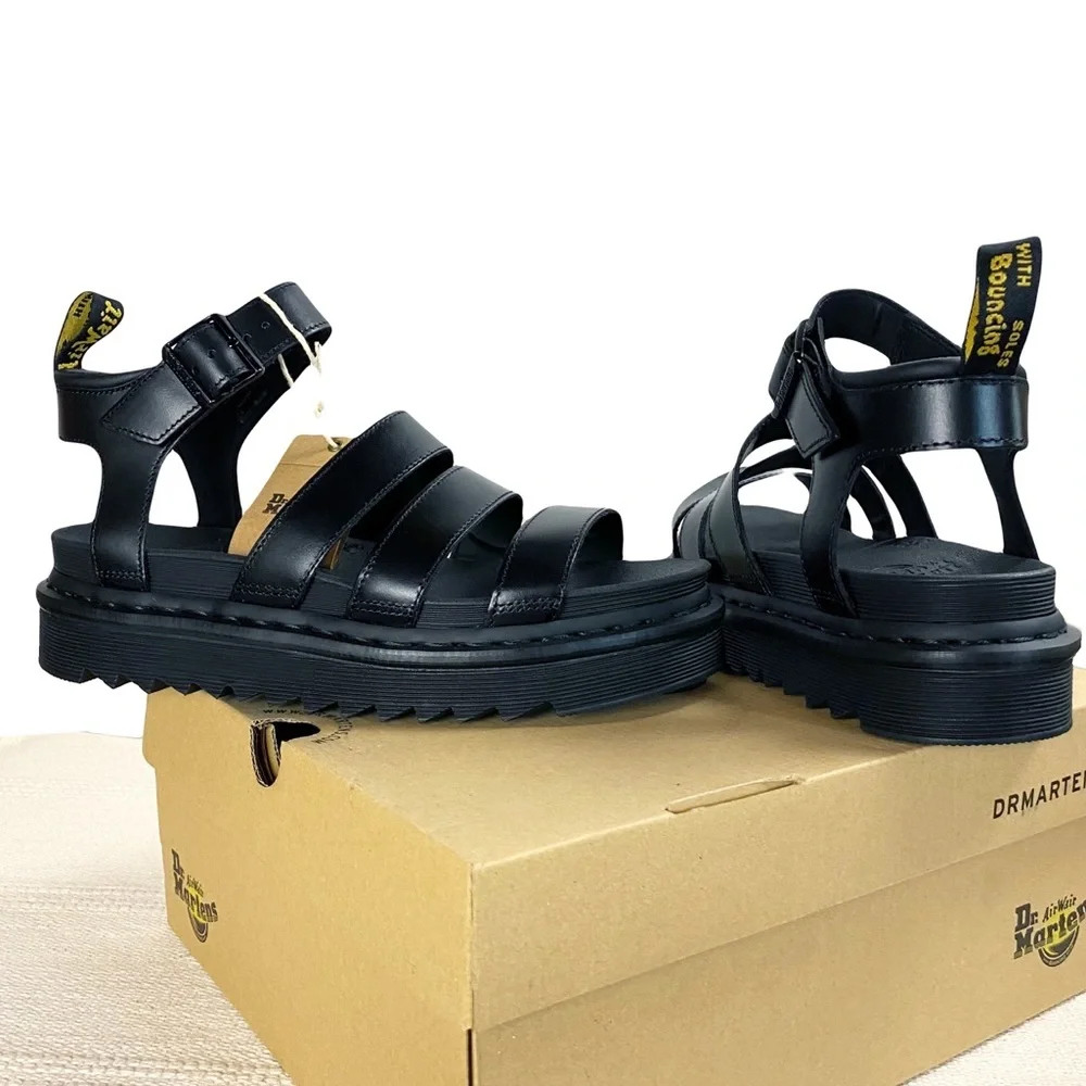 NIB Dr. Martens Blaire Hydro Sandals Black Chunky Strappy Y2K style size 10